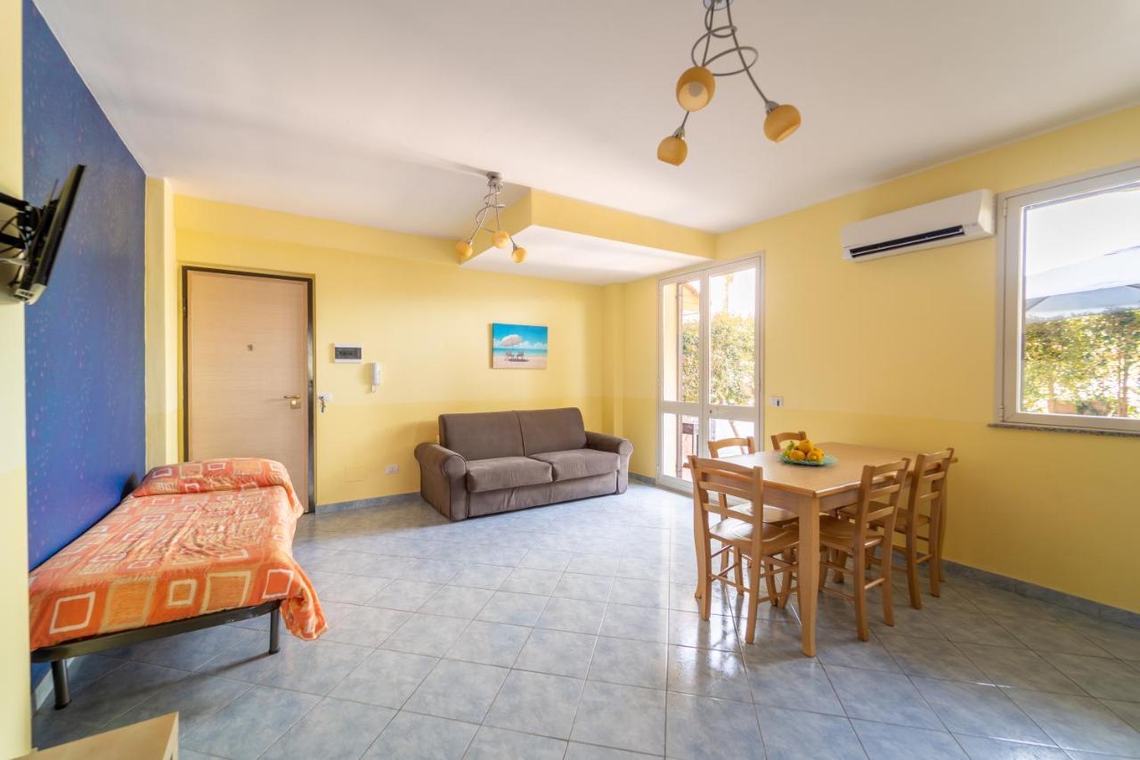Le Ville Della Contea -Vacation Rentals Маскали Екстериор снимка