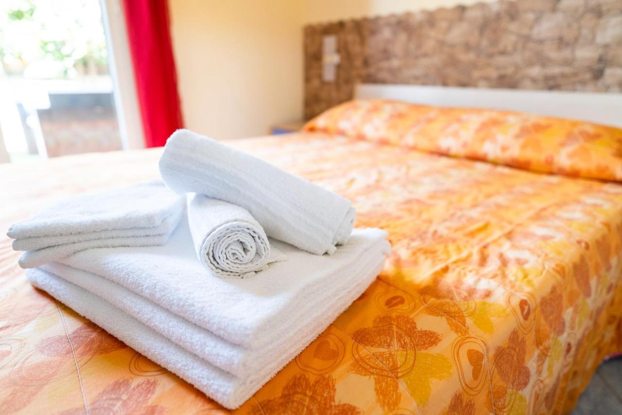 Le Ville Della Contea -Vacation Rentals Маскали Екстериор снимка