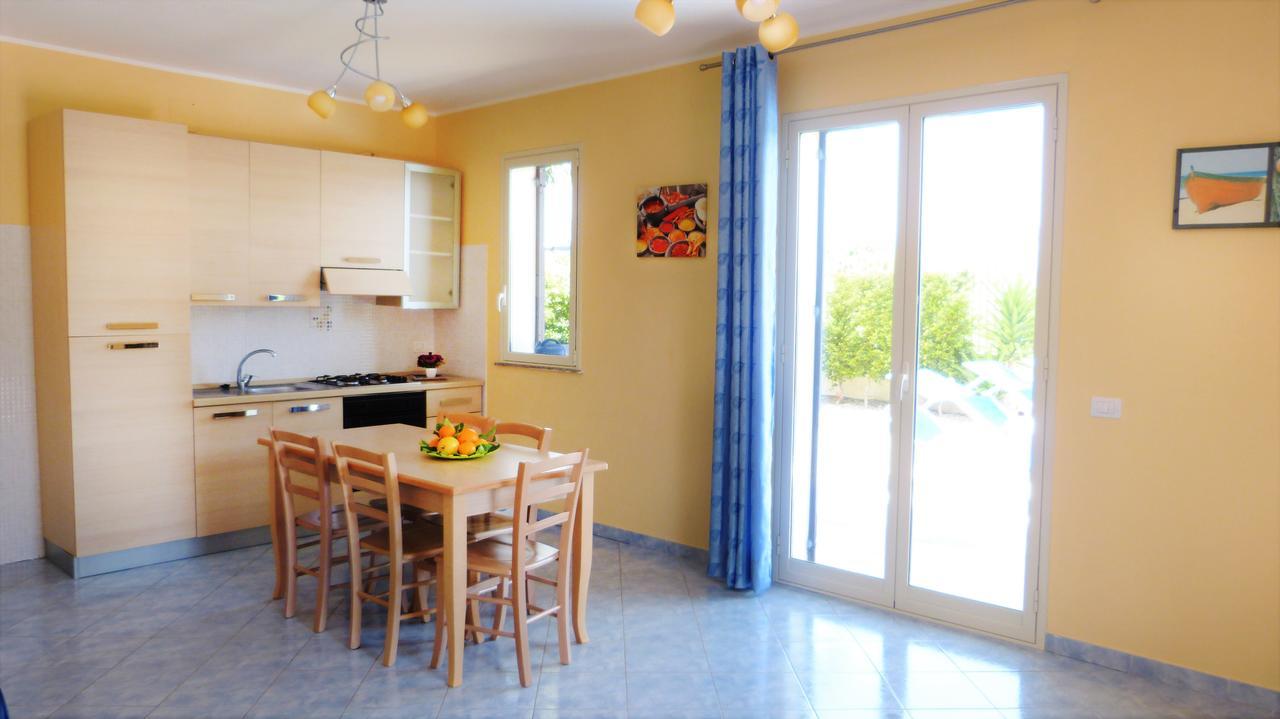 Le Ville Della Contea -Vacation Rentals Маскали Екстериор снимка
